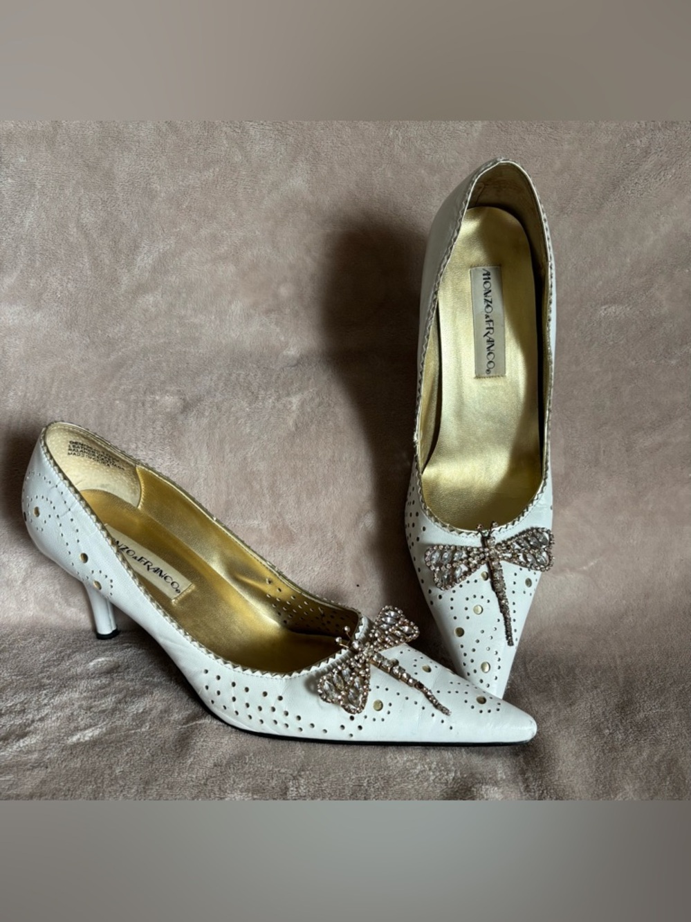 Glamorous White Pointed Crystal Crusted Dragonfly Pendants Heels MonzoFranco 10W